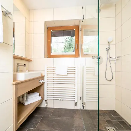 Penzion Gaestehaus Gratlspitz 3*