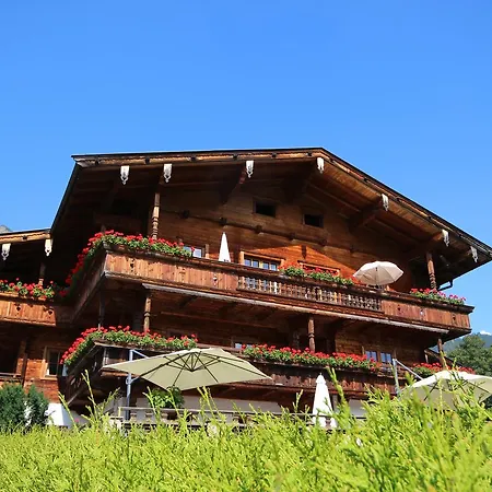 Gastehaus Gratlspitz 3*