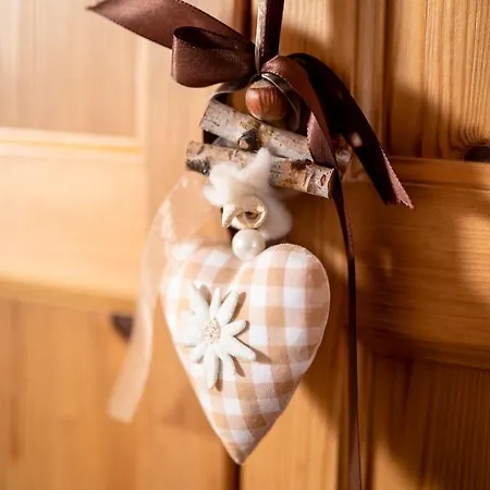 Gaestehaus Gratlspitz Alpbach