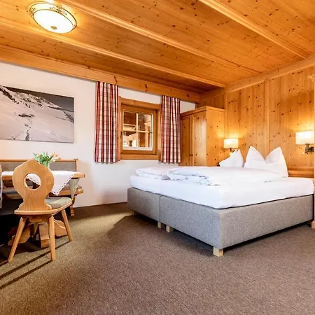 Gastehaus Gratlspitz Guest house 3*