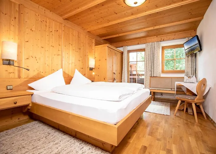 Gaestehaus Gratlspitz Pensionat Alpbach