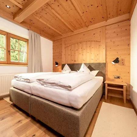 Gaestehaus Gratlspitz 3* אלפבאך