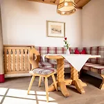 Gaestehaus Gratlspitz 3* Alpbach